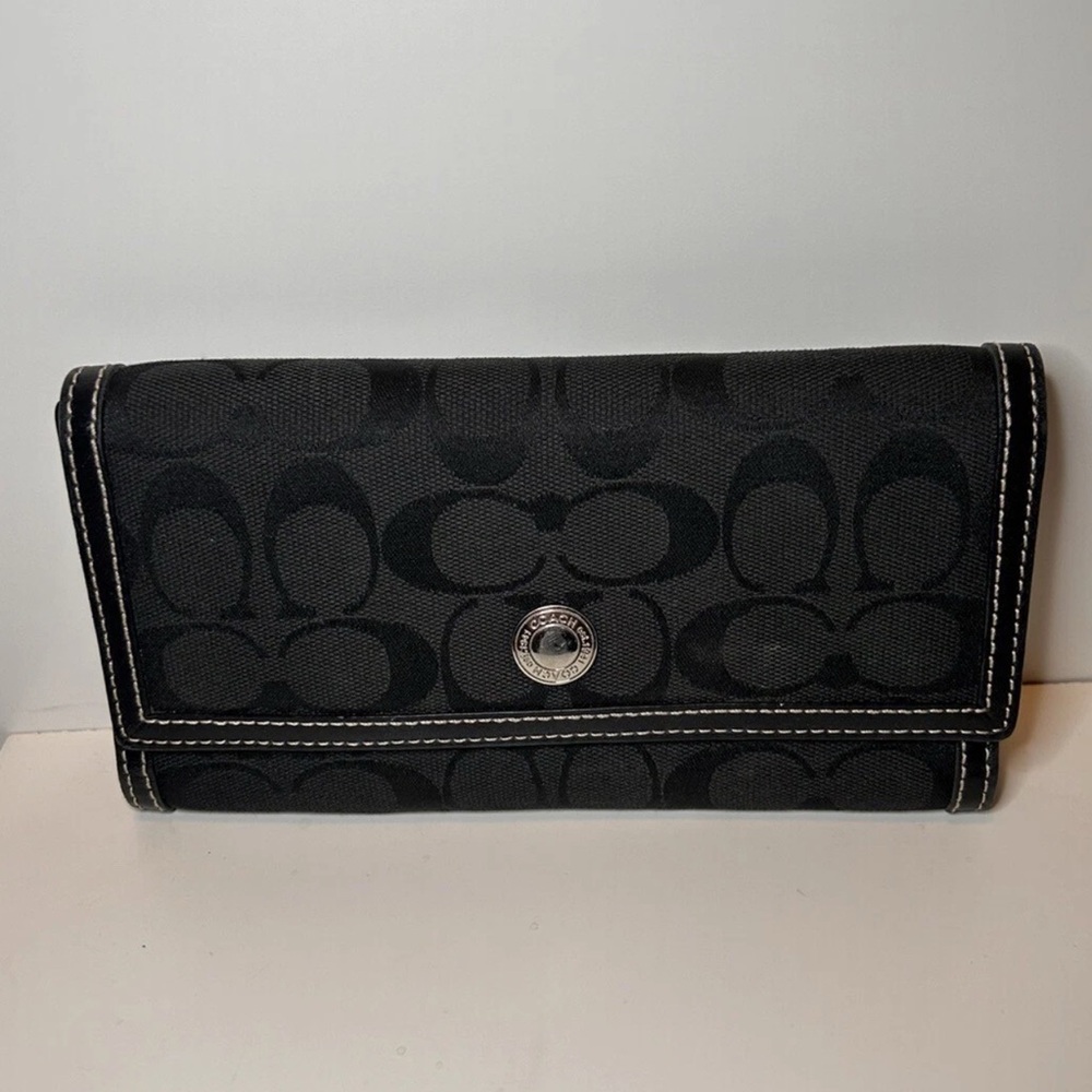 Coach Logo Medium Leather TriFold Wallet-Black